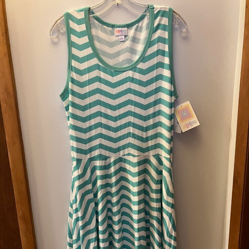 NWT LulaRoe Nicki Dress Size L, Light Green/White Stripes, Sleeveless